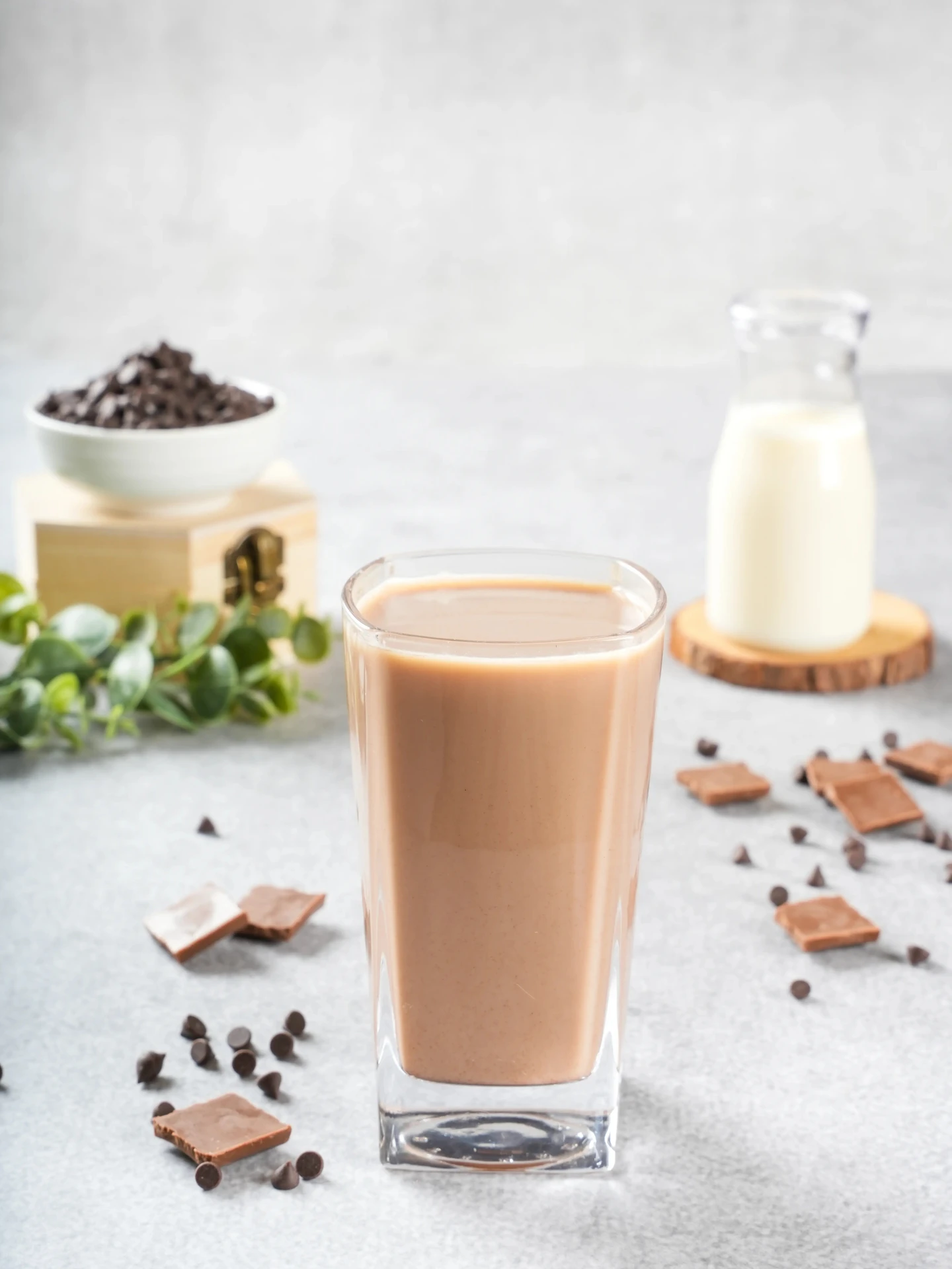 Bottle and glass of Krishndev Dairy Farm A2 Gir Cow Milk - View 3